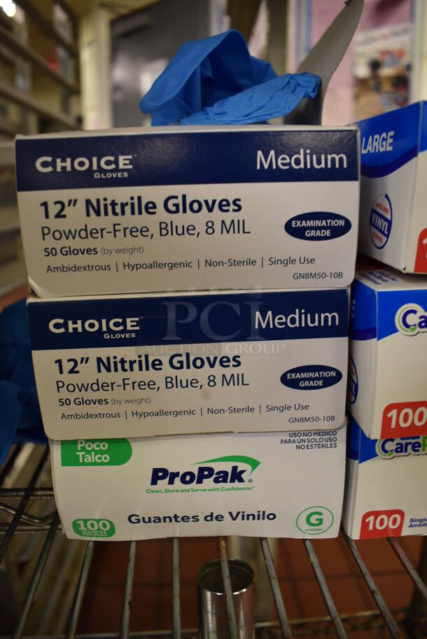 ALL ONE MONEY! Lot of 9 Various Gloves; 2 Medium, 4 Large and 2 Extra Large.  - Image 3 of 5