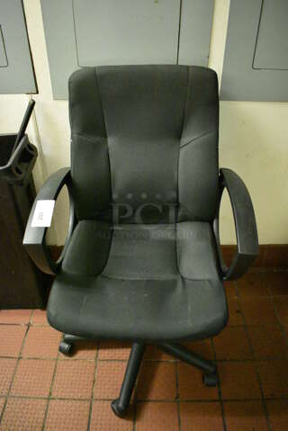 Black Office Chair on Casters. 25x22x39