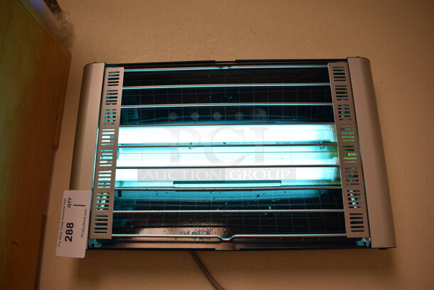 Metal Wall Mount Bug Zapper. BUYER MUST REMOVE. 20.5x2x12.5