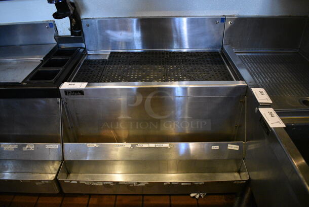 Perlick Stainless Steel Commercial Drainboard w/ Backsplash and Speedwell. BUYER MUST REMOVE. 30x29x36