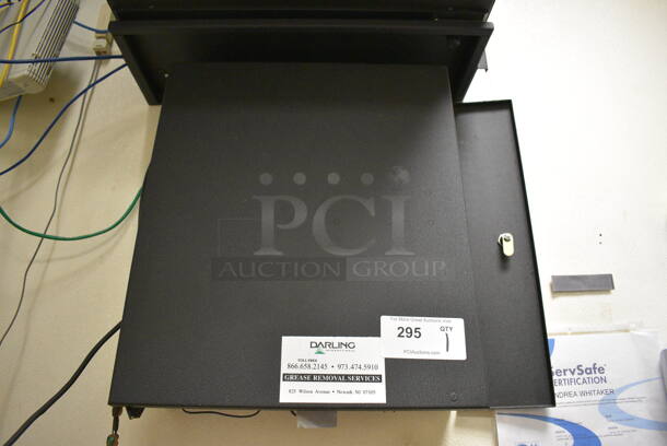Night Owl 16 Channel DVR in Black Metal Wall Mount Unit. BUYER MUST REMOVE. 17x7x21 - Image 4 of 4