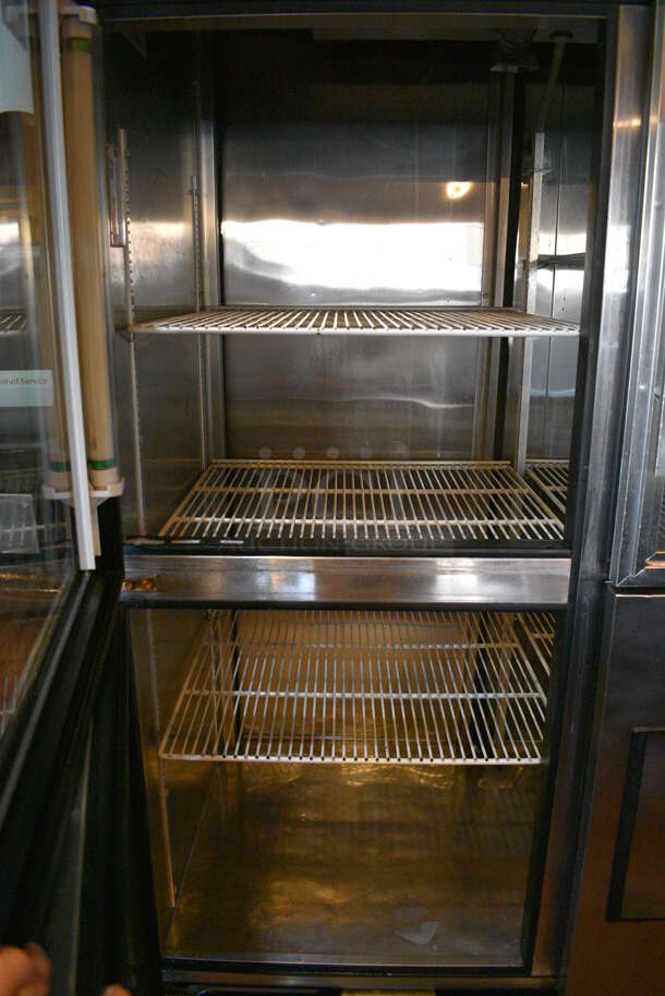 WOW! 2005 True Model TS-72-3-G-3 Stainless Steel Commercial 6 Half Size Door Reach In Cooler w/ Poly Coated Racks on Commercial Casters. 115 Volts, 1 Phase. 78x30x83 - Image 4 of 6