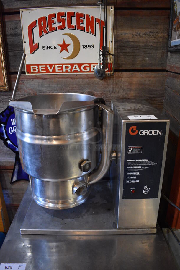 BEAUTIFUL! 2010 Groen Model TDB-20 Stainless Steel Commercial Countertop 20 Quart Electric Powered Tilting Kettle. 208 Volts, 3 Phase. 24x17x30. Unit Was Working When Restaurant Closed! - Image 2 of 7