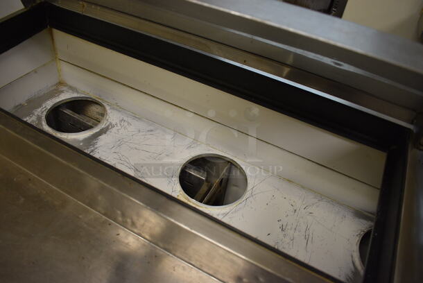 GREAT! True Model TPP-60D-2 Stainless Steel Commercial Pizza Prep Table w/ 2 Drawers and Door on Commercial Casters. 115 Volts, 1 Phase. 60x33x42. Unit Was Working When Restaurant Closed! - Image 3 of 8