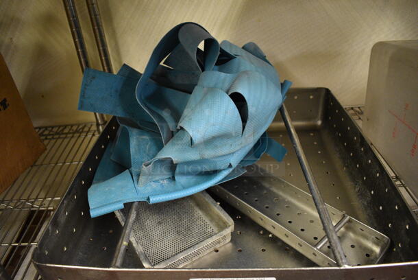 Stainless Steel Straining Bin for Sink and Conveyor Dishwasher Blue Strips. 19.5x19.5x4.5 - Image 3 of 3