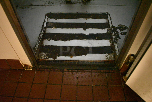 2 FANTASTIC! Imperial Walk In Boxes That Make Up One Walk Through Combo Box w/ 2 Condensers and 2 Compressors. Does Not Include Contents. BUYER MUST REMOVE. Cooler: 22'x12'x8'. Freezer: 12'x7.5'x7.5'. 2 Times Your Bid! Unit Was Working When Restaurant Closed! - Image 10 of 12