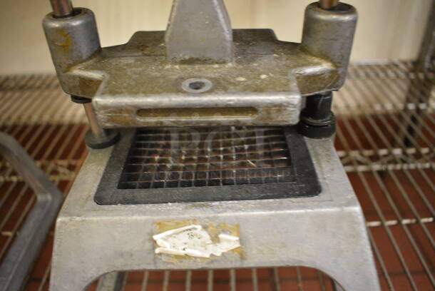 Metal Countertop Vegetable Slicer. 9x9x16 - Image 4 of 4