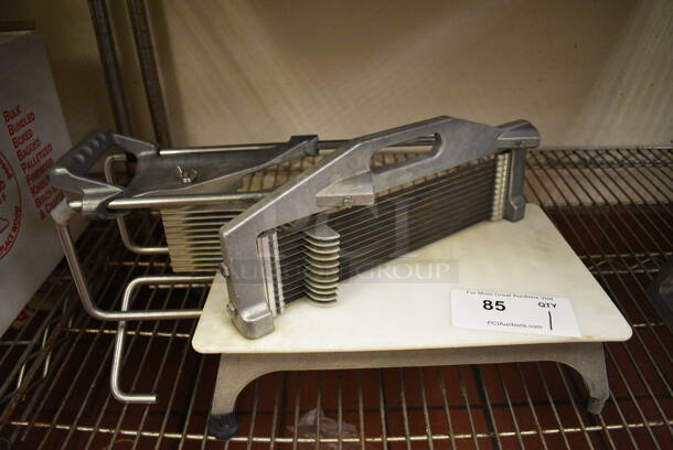 Metal Countertop Tomato Slicer. 19x10x10