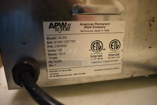 APW Wyott Model W-3Vi Stainless Steel Commercial Countertop Food Warmer. 120 Volts, 1 Phase. 14.5x23x9. Unit Was Working When Restaurant Closed! - Image 4 of 4