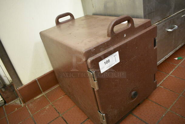 Cambro Model 300MPC Brown Poly Insulated Food Carrying Case. 17x24.5x25 - Image 2 of 5