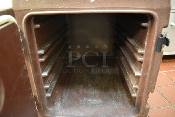 Cambro Model 300MPC Brown Poly Insulated Food Carrying Case. 17x24.5x25 - Image 5 of 5