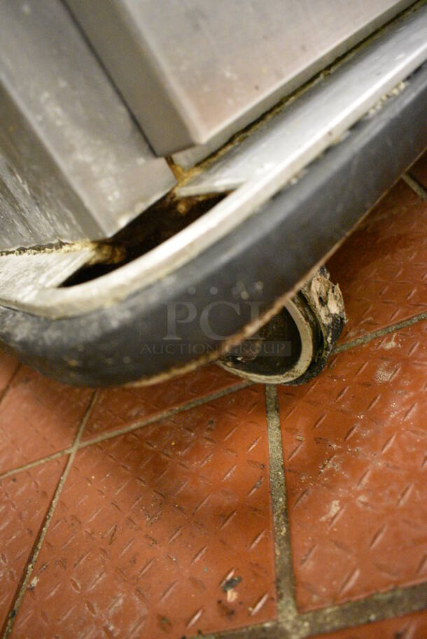 NICE! FWE Stainless Steel Commercial Electric Powered Heated Holding Cabinet on Commercial Casters. 30x35x76. Unit Was Working When Restaurant Closed! - Image 6 of 7