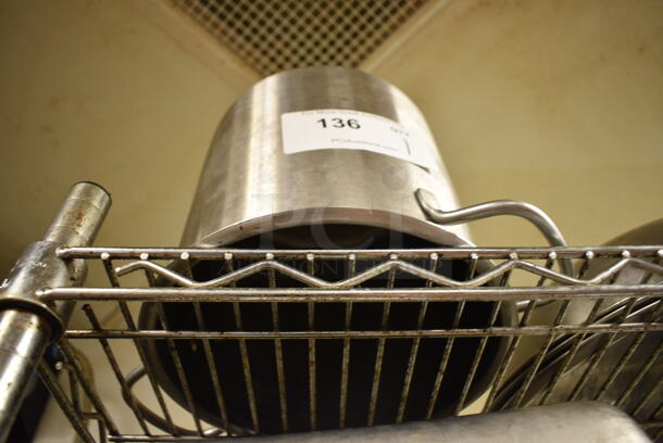 Metal Stock Pot. 12x9x8.5 - Image 2 of 2