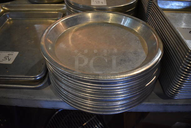 20 Metal Round Baking Pans. 10.5x10.5x1. 20 Times Your Bid!