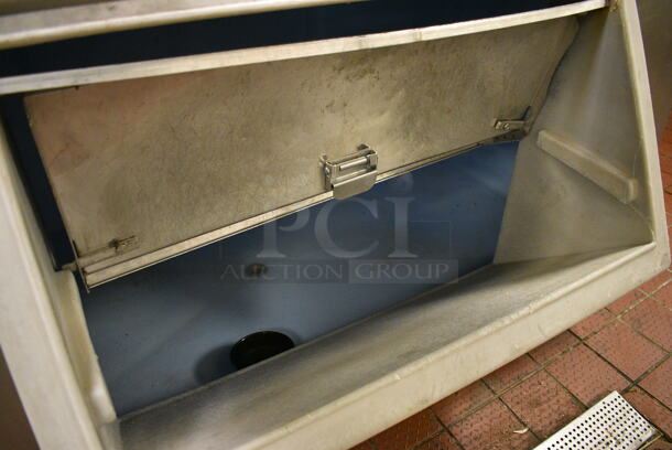 BEAUTIFUL! Manitowoc Model IYT0620A-161 Stainless Steel Commercial Air Cooled Ice Machine Head on Kloppenberg Model 1665-SS Stainless Steel Commercial Ice Bin. 115 Volts, 1 Phase. BUYER MUST REMOVE. 60x44x90. Unit Was Working When Restaurant Closed! - Image 5 of 8