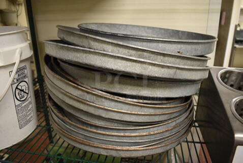 13 Metal Round Lids. 16x16x4. 13 Times Your Bid!