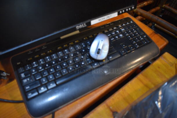 ALL ONE MONEY! Lot of Dell 14" Computer Monitor w/ Keyboard and Mouse! - Image 2 of 4