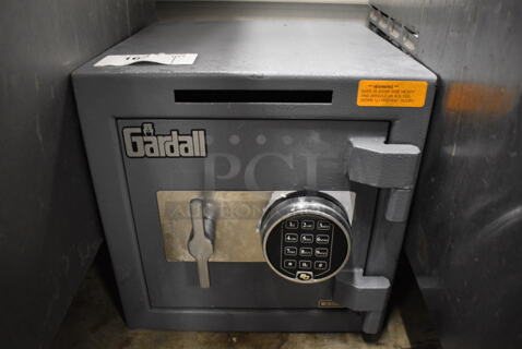 Gardall Gray Metal Single Compartment Safe. Does Not Come w/ Combination. 14x15x14