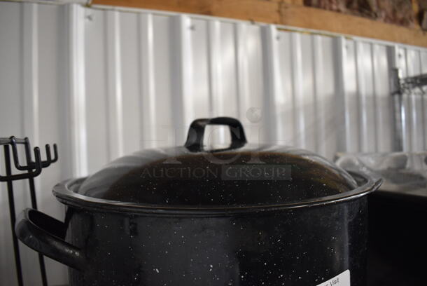 Metal Pot w/ Lid. 13.5x12.5x9 - Image 2 of 2