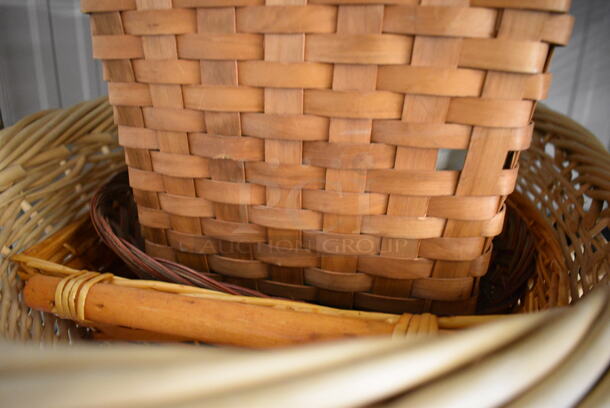 5 Various Baskets. Includes 28x21x10. 5 Times Your Bid! - Image 3 of 3