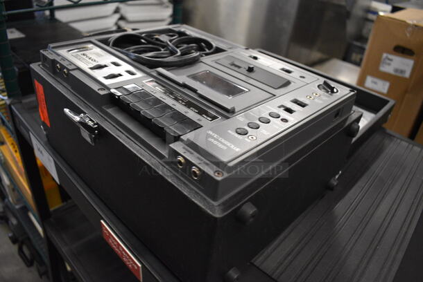 Sharp Model RD-685AV Professional Series Recorder in Hard Case. 11x14x7 - Image 2 of 5