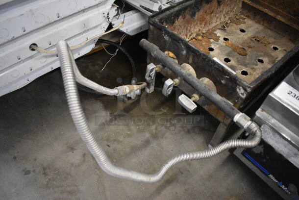Metal Commercial Gas Powered Range Frame. 17x25x13 - Image 3 of 4