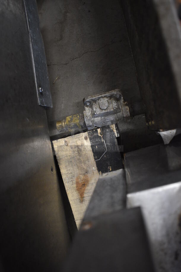 NICE! Star Max Stainless Steel Commercial Countertop Gas Powered Deep Fat Fryer. 12x26x24 - Image 6 of 6