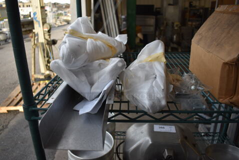 2 BRAND NEW IN BOX! Sets of 4 Metal Legs for Convection Oven! 2 Times Your Bid!