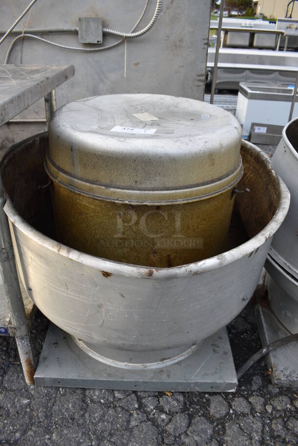 Metal Commercial Rooftop Mushroom Exhaust Fan. 115 Volts, 1 Phase. 36x36x32