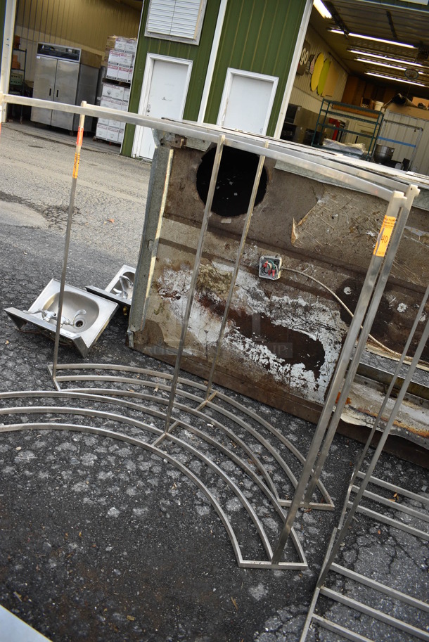 2 Metal Curved Frames. 61x10x52. 2 Times Your Bid! - Image 2 of 3
