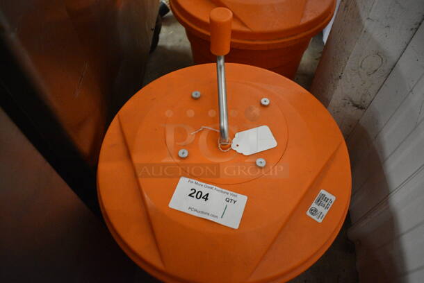 Dynamic Orange Poly Lettuce Spinner Salad Spinner. 16x16x21 - Image 2 of 3