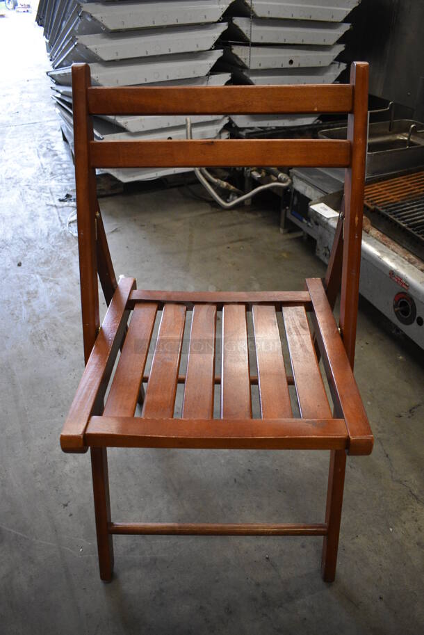 Wood Pattern Folding Chair. 18x3x36