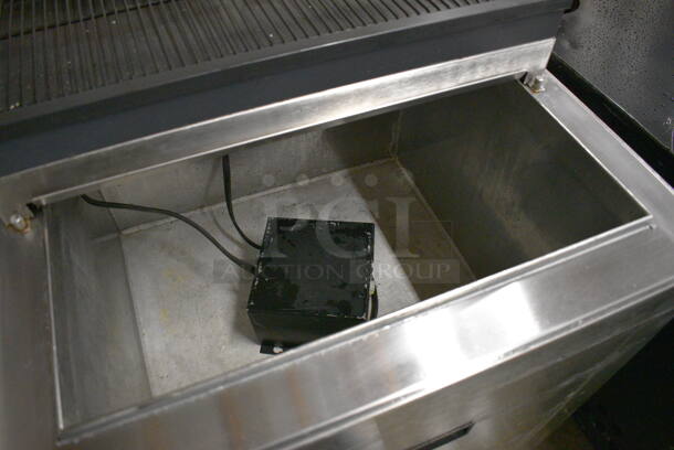 NICE! McCann's Model 16-1321 Stainless Steel Commercial 6 Flavor Carbonated Beverage Machine on Stainless Steel Ice Bin. 25x25x56 - Image 5 of 8