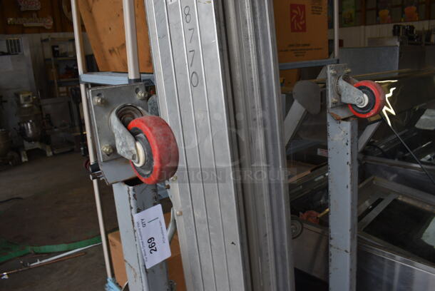 Genie Model SLC-24 Metal Commercial Superlift Contractor. 28x33x86 - Image 4 of 10
