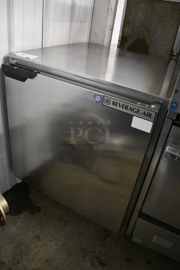NICE! Beverage Air Model UCR27A-23 Stainless Steel Commercial Single Door Undercounter Cooler on Commercial Casters. 115 Volts, 1 Phase. 27x30x31.5. Tested and Working! - Image 2 of 4