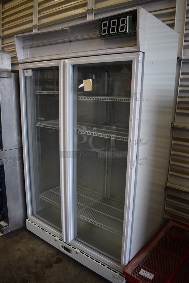 GREAT! SG Merchandising Model HUS-Z10-HY Metal Commercial 2 Door Reach In Cooler Merchandiser w/ Poly Coated Racks. 110 Volts, 1 Phase. 47x27x78. Tested and Working! - Image 3 of 6