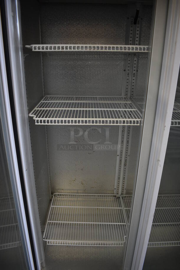 GREAT! SG Merchandising Model HUS-Z10-HY Metal Commercial 2 Door Reach In Cooler Merchandiser w/ Poly Coated Racks. 110 Volts, 1 Phase. 47x27x78. Tested and Working! - Image 4 of 6