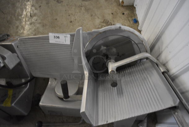 Bizerba Model SE 12 US Stainless Steel Commercial Countertop Meat Slicer. 120 Volts, 1 Phase. 28x24x24. Tested and Working! - Image 3 of 5
