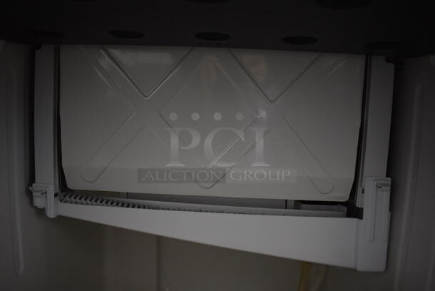 GREAT! Hoshizaki Model KM-151BAH Stainless Steel Commercial Air Cooled Self Contained Ice Machine. 115 Volts, 1 Phase. 24x28x39.5 - Image 5 of 7
