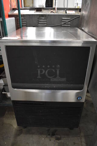 GREAT! Hoshizaki Model KM-101BAH Stainless Steel Commercial Air Cooled Self Contained Ice Machine. 115 Volts, 1 Phase. 24x28x39.5