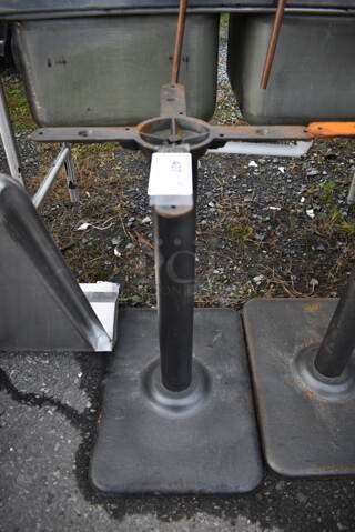 Black Metal Table Base. 21.5x16x28