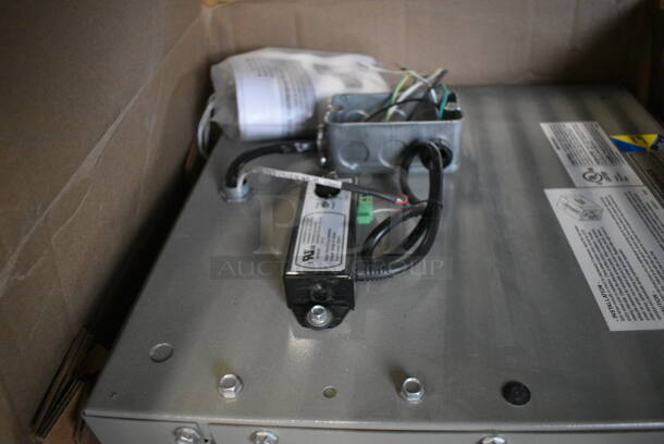 BRAND NEW IN BOX! Greenheck Model SQ-95-VS-6-X Metal Commercial Centrifugal Inline Fan. 17x15x15 - Image 4 of 6