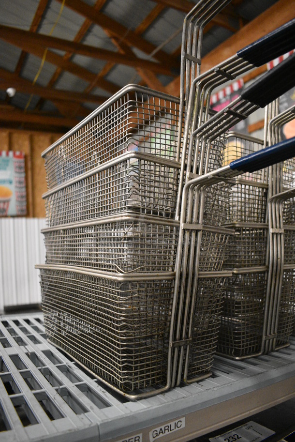 4 Metal Fry Baskets. 6.5x21x9. 4 Times Your Bid! - Image 2 of 3