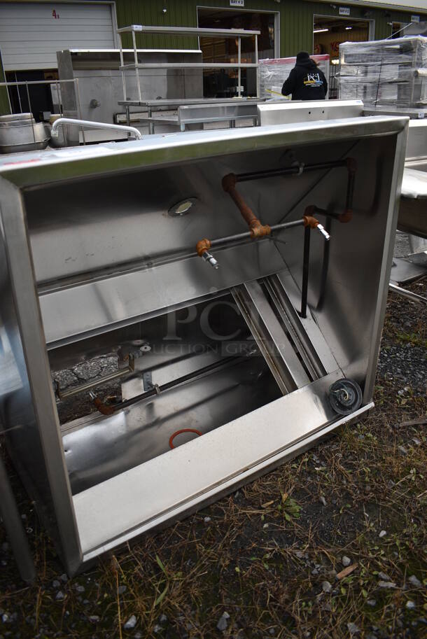 WOW! 4' Stainless Steel Commercial Grease Hood. 48x43x24 - Image 2 of 4