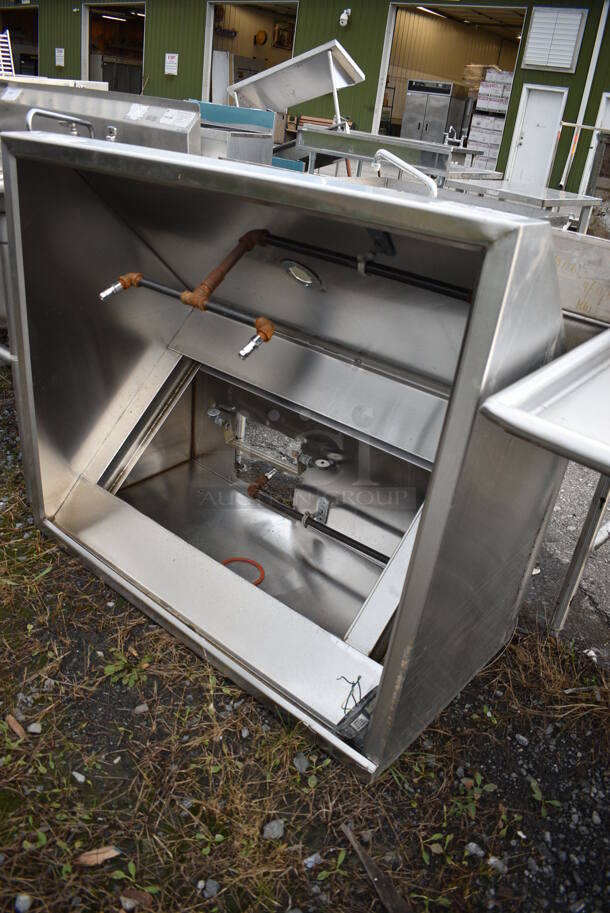 WOW! 4' Stainless Steel Commercial Grease Hood. 48x43x24 - Image 4 of 4