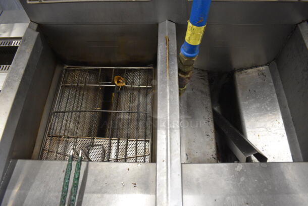BEAUTIFUL! 2008 Frymaster Model PH255CS Stainless Steel Commercial Floor Style Natural Gas Powered 2 Bay Deep Fat Fryer on Commercial Casters. 80,000 BTU. 31x30x37 - Image 3 of 6