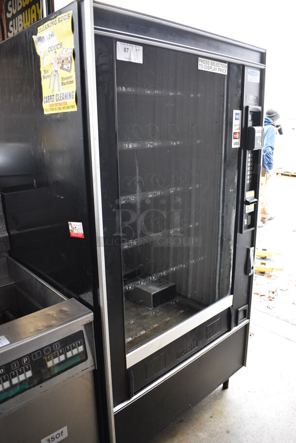 NICE! Crane Model 167 Metal Commercial Snack Vending Machine w/ Cash and Coin Acceptor. 115 Volts, 1 Phase. 37x36x72. Tested and Working! - Image 4 of 6