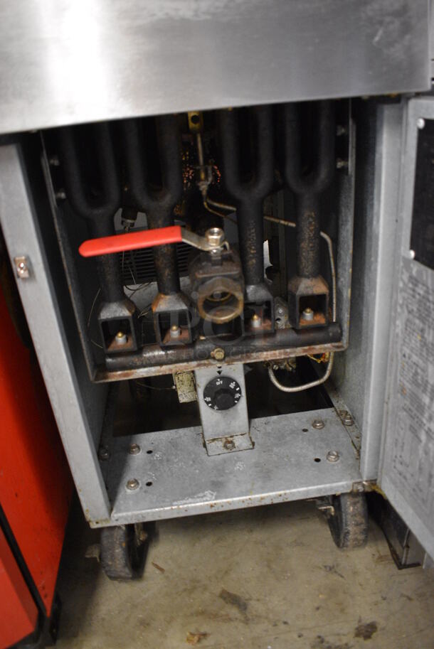 NICE! 2016 Avantco Model FF400-P Stainless Steel Commercial Floor Style Propane Gas Powered Deep Fat Fryer on Commercial Casters. 120,000 BTU. 15.5x30x47 - Image 5 of 6