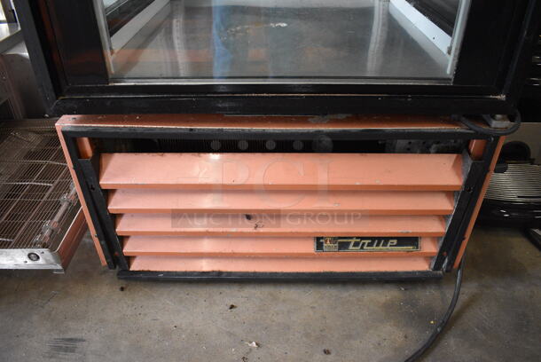 NICE! 2010 True Model G4SM-23 Metal Commercial Single Door Reach In Dessert Case Cooler Merchandiser w/ Poly Coated Racks. 115 Volts, 1 Phase. 27x31x79. Tested and Does Not Power On - Image 5 of 7