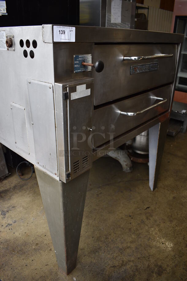 BEAUTIFUL! Baker's Pride Model 251 Stainless Steel Commercial Propane Gas Powered Floor Style Single Deck Pizza Oven w/ Cooking Stones on Metal Legs. 60,000 BTU. 46x45x55 - Image 4 of 8